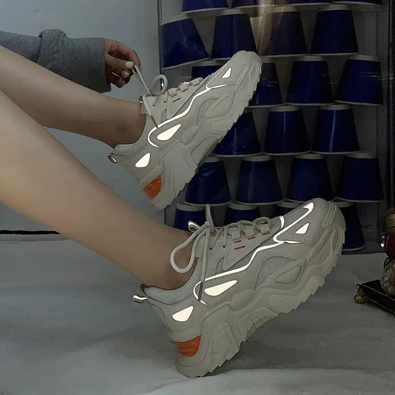 MALODI™ – GEOMETRYCZNE SNEAKERSY Z NISKĄ CHOLEWKĄ