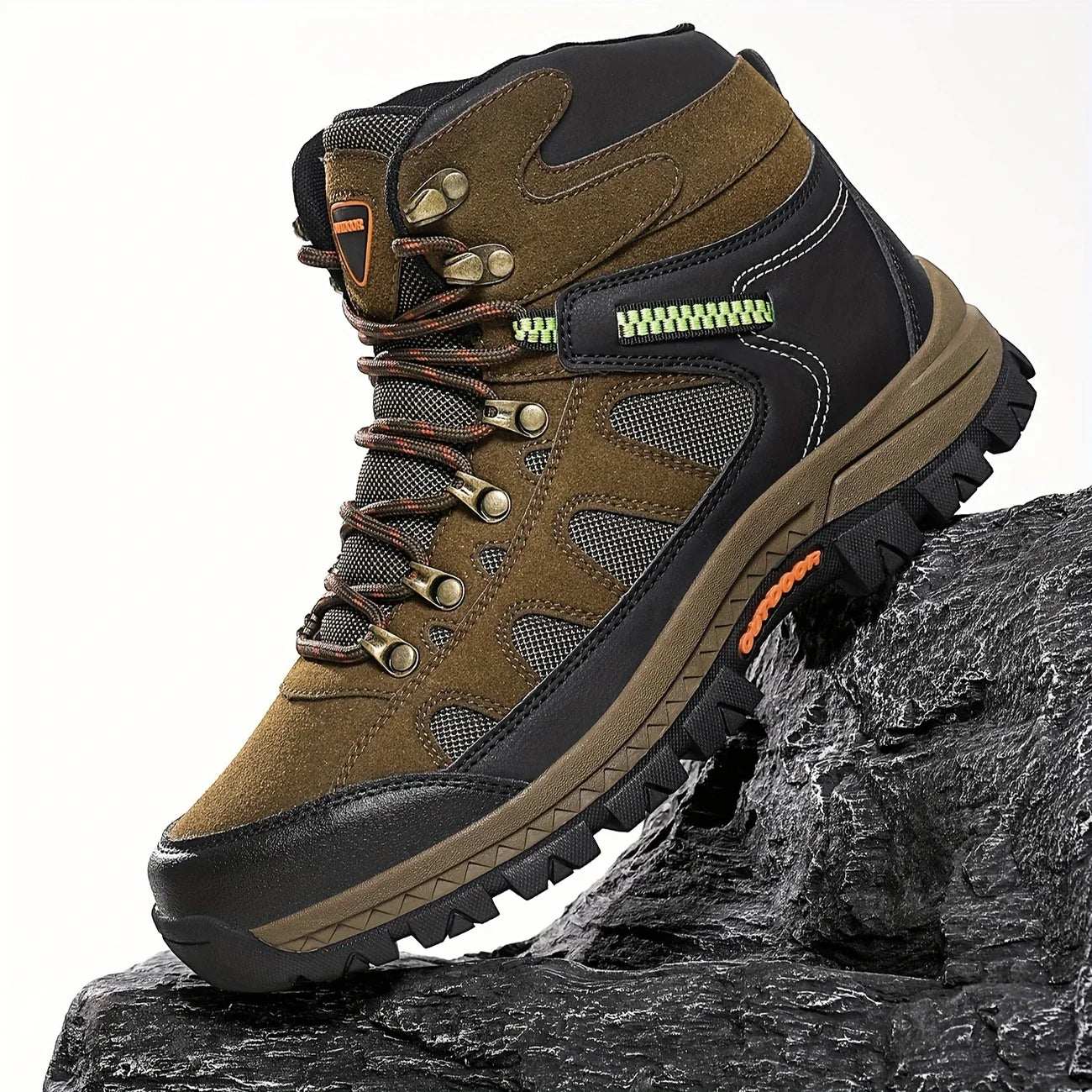 TERRAFLEX™ – MĘSKIE BUTY TREKKINGOWO-MIEJSKIE Z WYSOKĄ CHOLEWKĄ I MOTYWEM CAMO