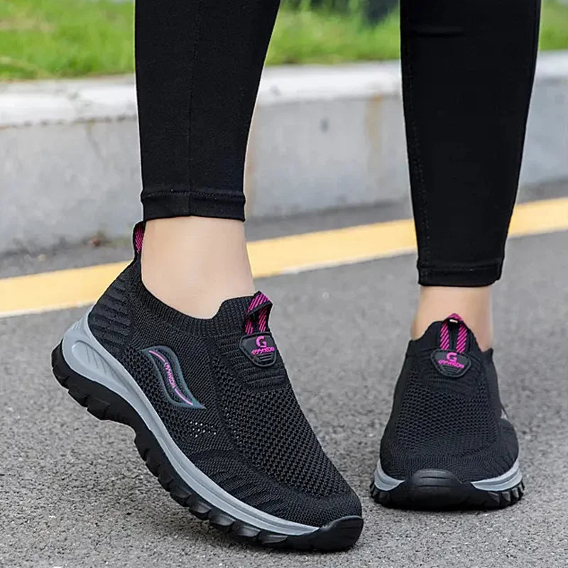 DARWIN™ CASUAL KNIT MESH ORTHOPEDIC SNEAKERS