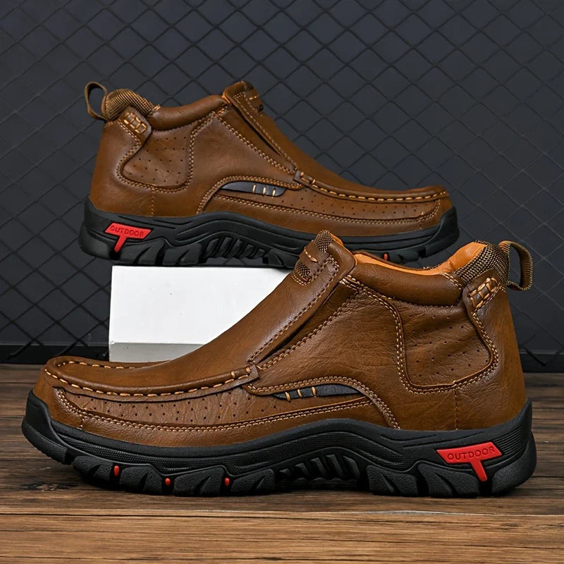 RIDGEPROOF™ – MĘSKIE BUTY TREKKINGOWO-MIEJSKIE Z CHOLEWKĄ TYPU MID-TOP