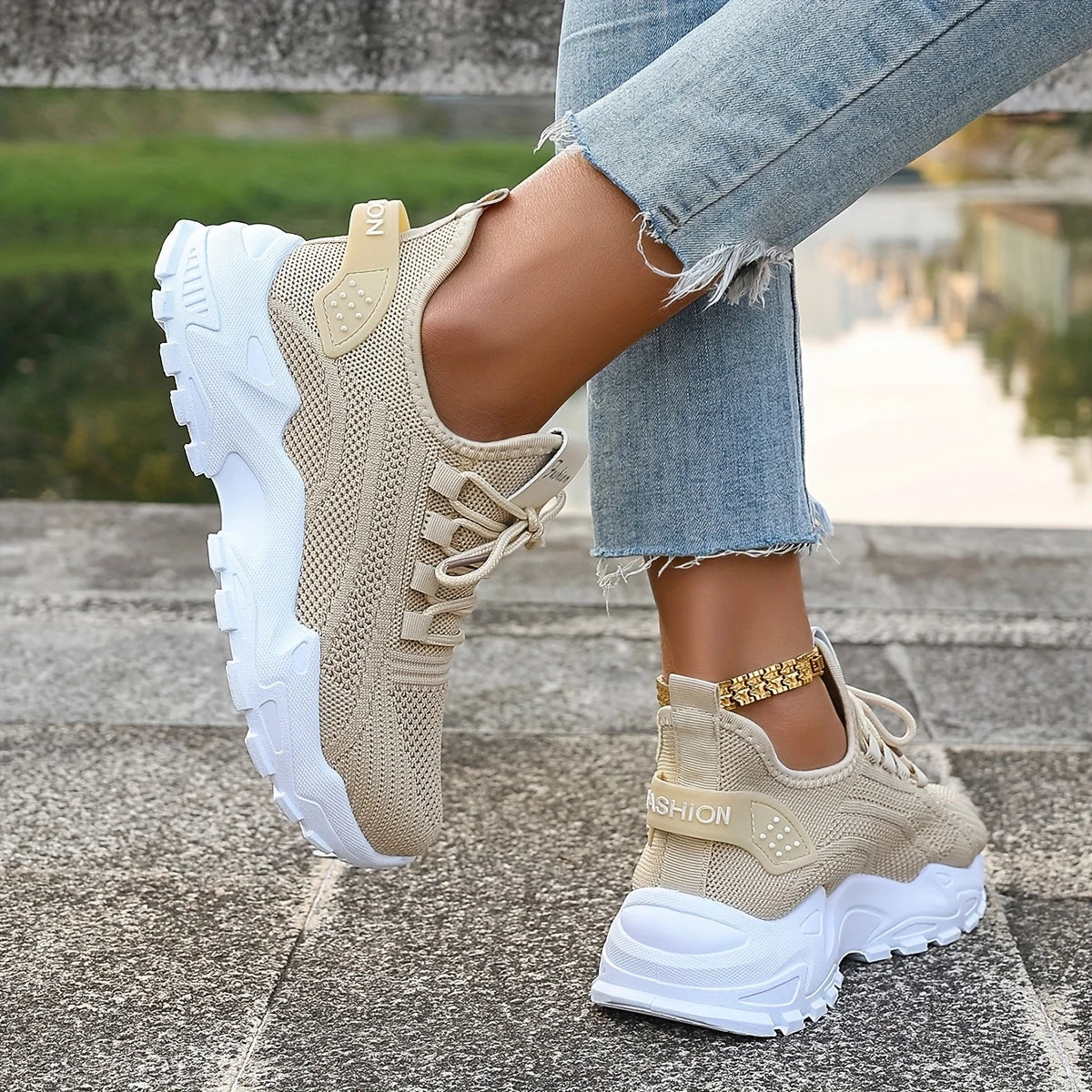 ANNIE™ – ODDYCHAJĄCE DZIANINOWE SNEAKERSY DAMSKIE